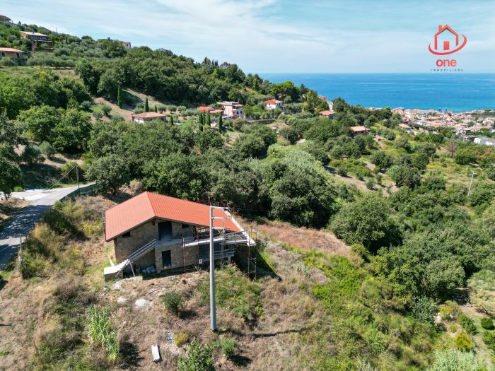 Villa-da-completare-in-vendita-a-Castellabate-vista-mare (3)