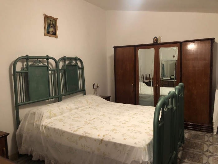 casa-indipendente-nel-centro-storico-di-Ogliastro-Cilento (18)