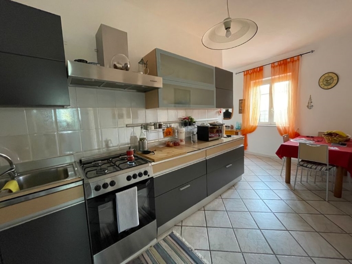 Appartamento-in-vendita-a-Santa-Maria-di-Castellabate-Via-Ferruccio (12)