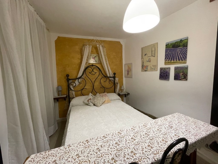 Castellabate-piccolo-appartamento-in-centro-storico-in-vendita (2)