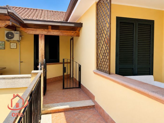 appartamento-vicino-santa-marias-castellabate-con-terrazzo-posto-auto-nuovo (19)