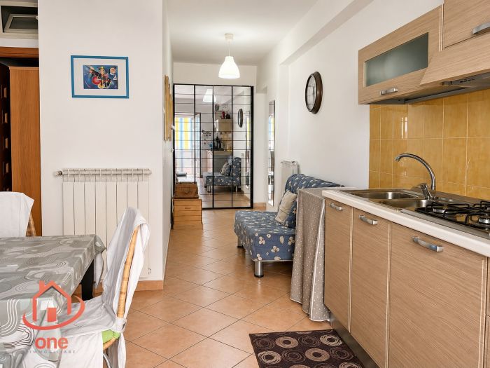 appartamento-vicino-santa-marias-castellabate-con-terrazzo-posto-auto-nuovo (2)
