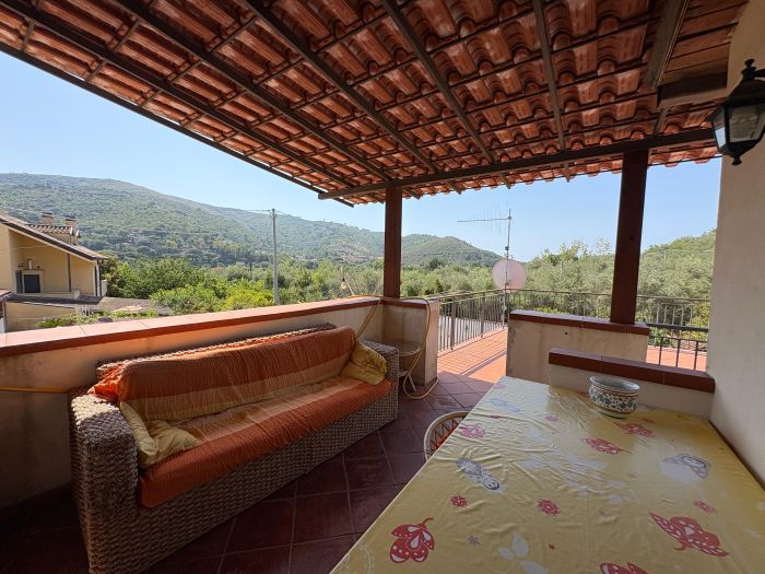 appartamento-indipendente-due-livelli-in-affitto-annuale-ogliastro-marina-castellabate (15)