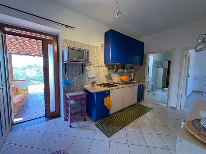 appartamento-indipendente-due-livelli-in-affitto-annuale-ogliastro-marina-castellabate (7)