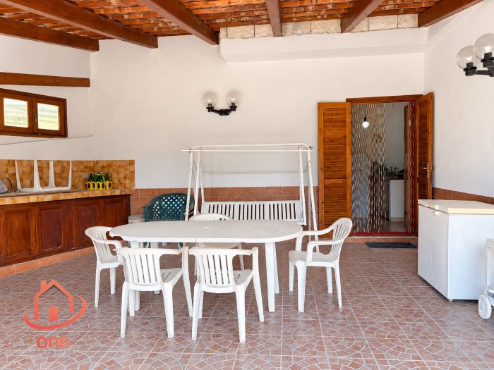 appartamento-villetta-a-schiera-con-giardino-e-spazio-esterno-giungatelle (11)