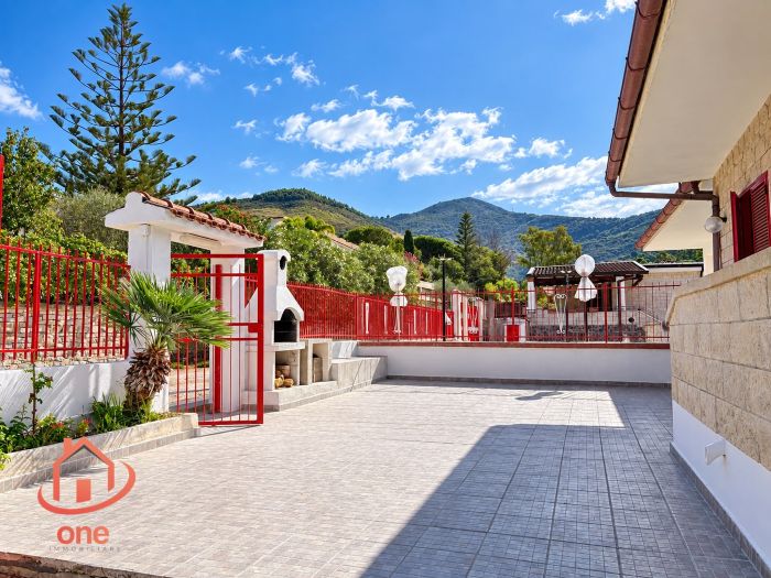 appartamento-villetta-a-schiera-con-giardino-e-spazio-esterno-giungatelle (12)
