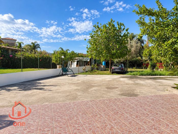 appartamento-villetta-a-schiera-con-giardino-e-spazio-esterno-giungatelle (7)